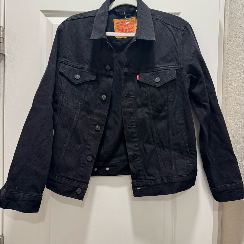 Levi's Women's Dark Denim Jacket